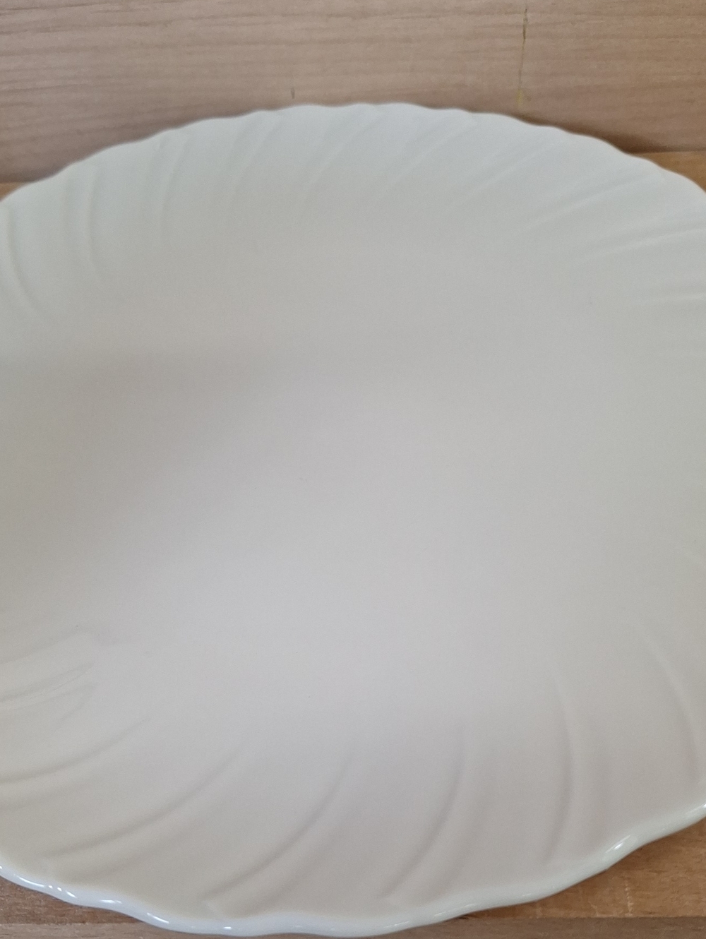 Vintage Lenox USA Sculpture swirl off-white dinner plate swirled rim - Picture 5 of 7